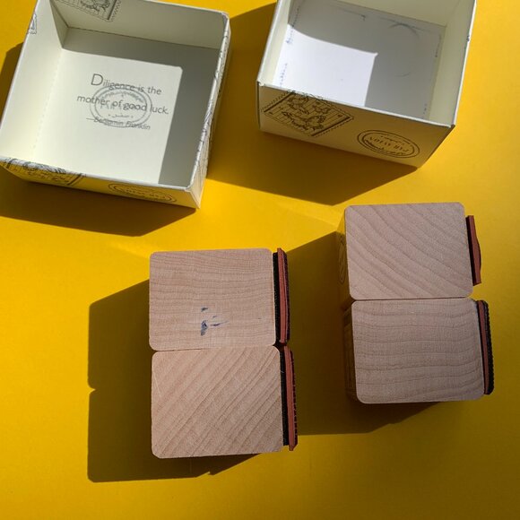 8 French Paris-themed stamps - Picture 12 of 15